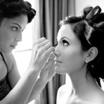bride-getting-ready_make-up-black-white_Real-Wedding_CrystalBen_Perez-Photography_southern-weddings-dec09