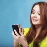 girl-using-mobile-tracker-software